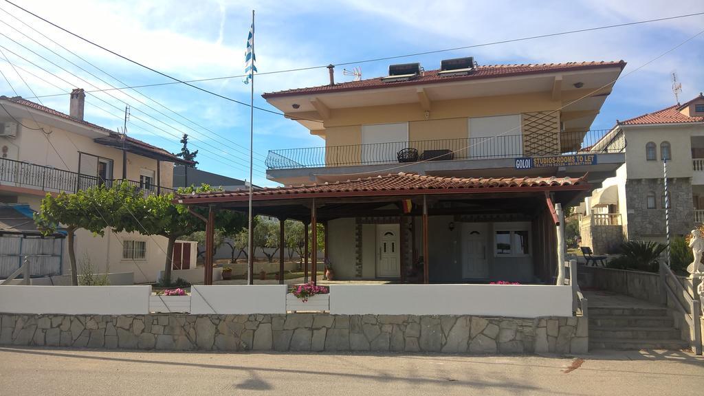 Gkoloi Studios & Apartments Kalyves Polygyrou Екстериор снимка
