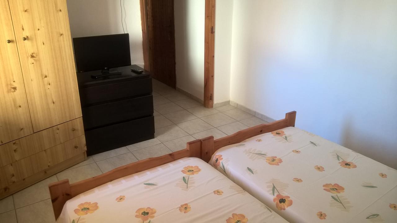 Gkoloi Studios & Apartments Kalyves Polygyrou Екстериор снимка